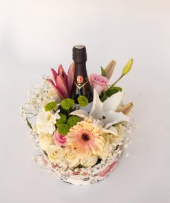 caja de flores y cava para regalar Floristería en Madrid M30
