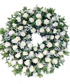 corona de rosas blancas para funeral Madrid moderna enviar hoy